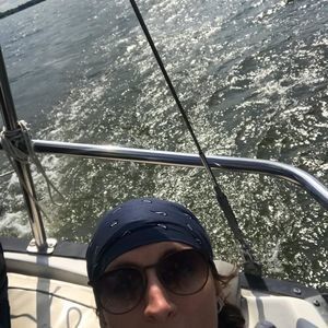 Meet your Posher, Candice